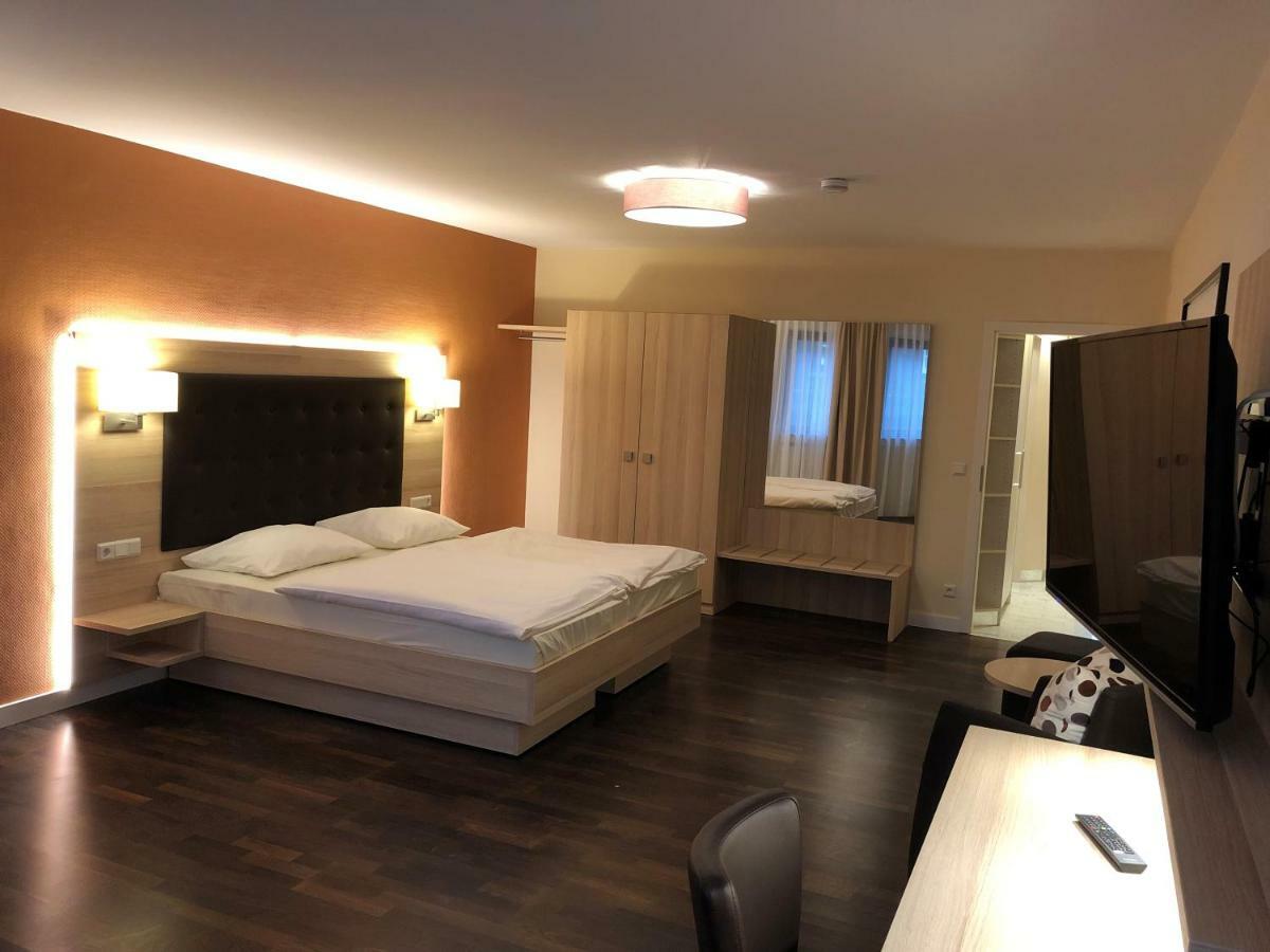 3 Apartments Am Wambolter Hof 3 Bensheim Exteriör bild